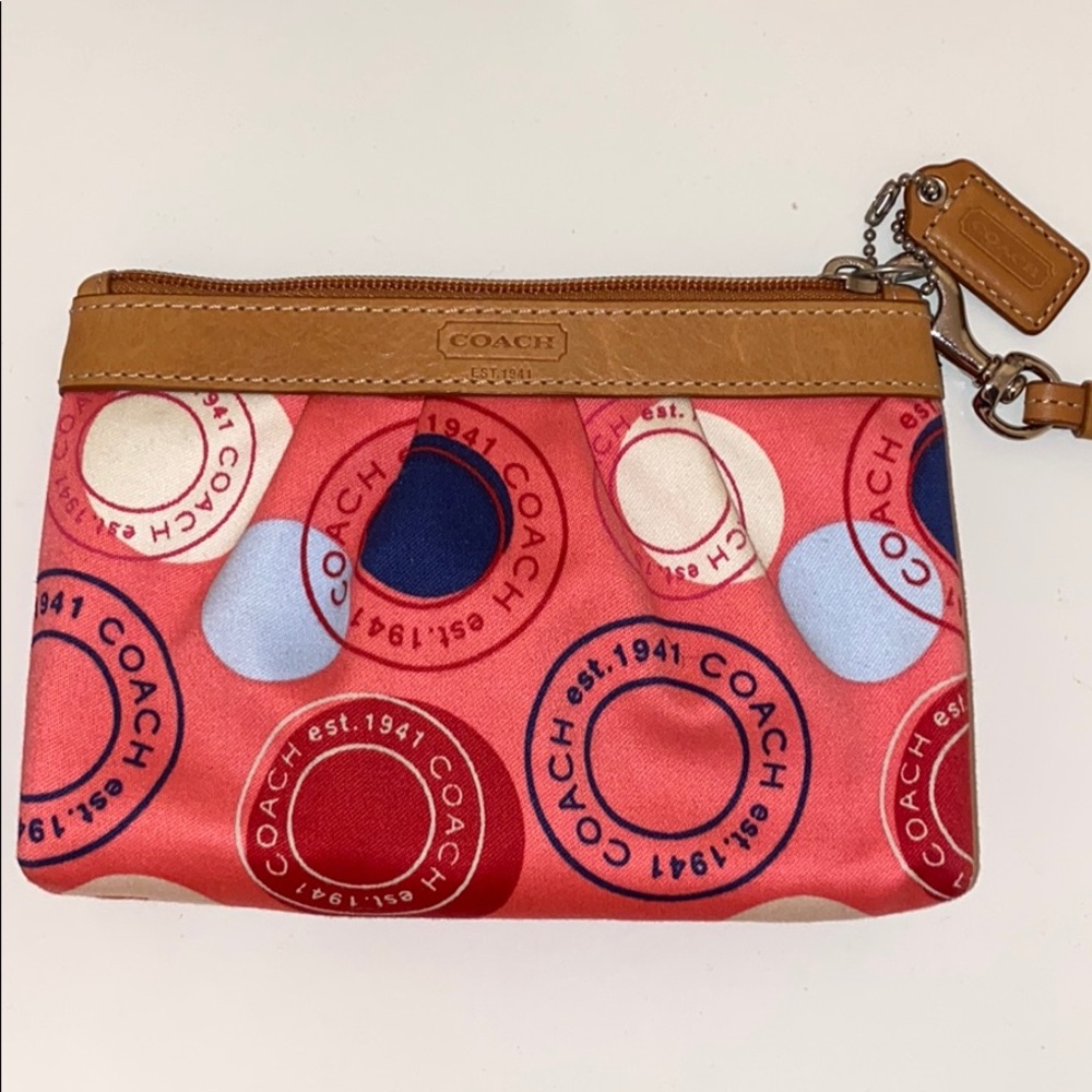 NWOT Coach wristlet